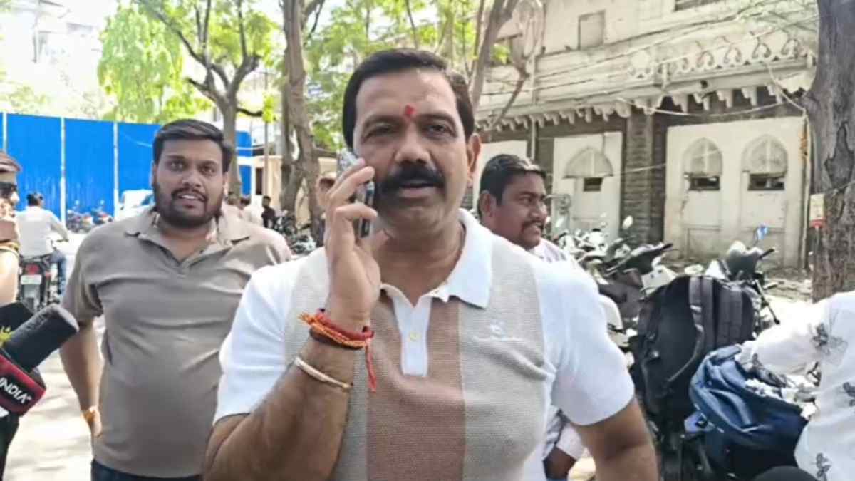 कांग्रेस नेता का व्हाट्सएप अकाउंट हैक: 50 हजार तत्काल भेजने की मांग, पार्सल डिलीवरी के नाम पर साइबर ठगों ने बनाया निशाना