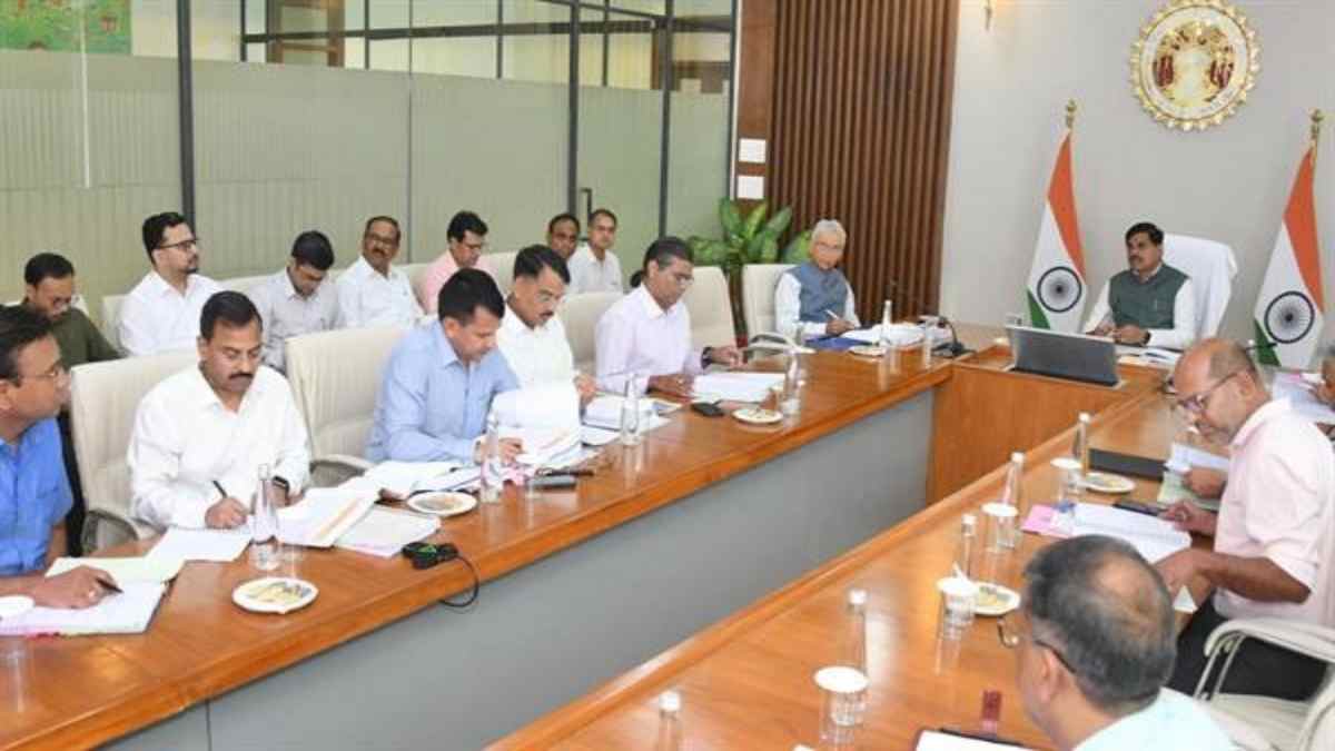 कंबाइन हार्वेस्टरों को मिलेगी टोल से छूट, CM डॉ. मोहन का बड़ा ऐलान, इंदौर-उज्जैन और उज्जैन-जावरा ग्रीन फील्ड मार्ग निर्माण को मिला अनुमोदन