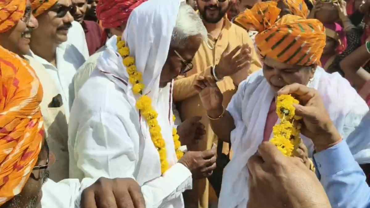 CM कन्या विवाह: 192 शादी और एक निकाह, जनप्रतिनिधि बने बाराती, नेग को लेकर भाजपा विधायक और कांग्रेसी नेत्री में सियासी खींचातानी 