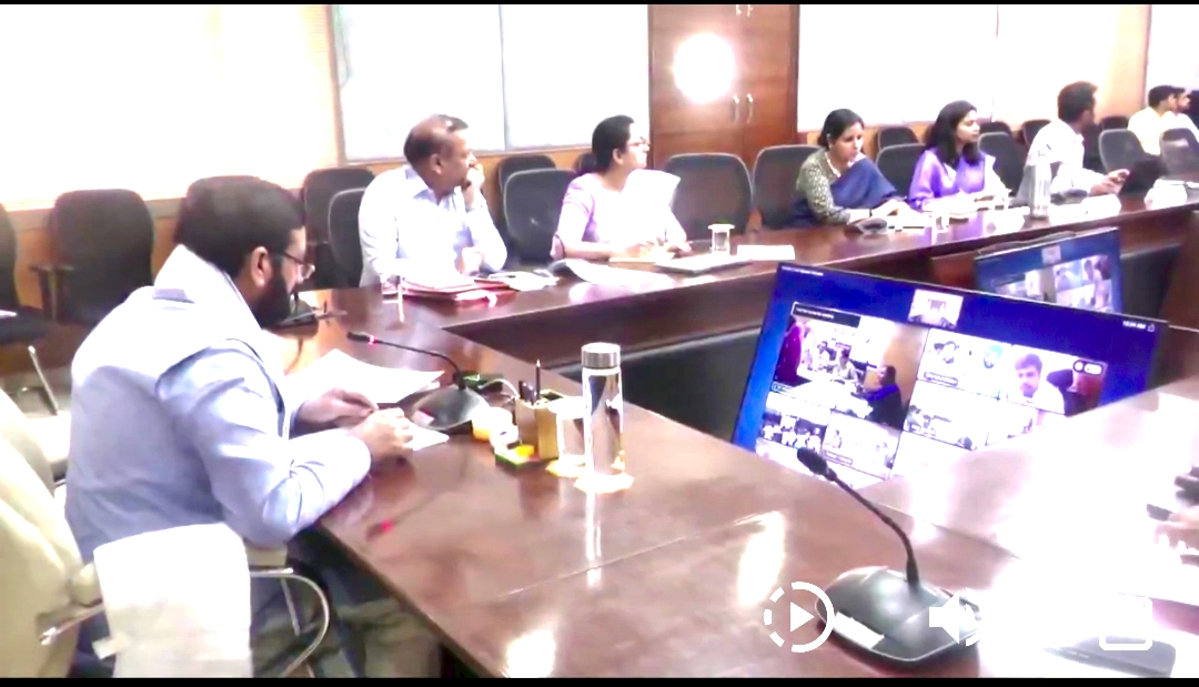 मुख्यमंत्री नायब सिंह सैनी का औचक निरीक्षण, समाधान शिविरों की VC से जांच