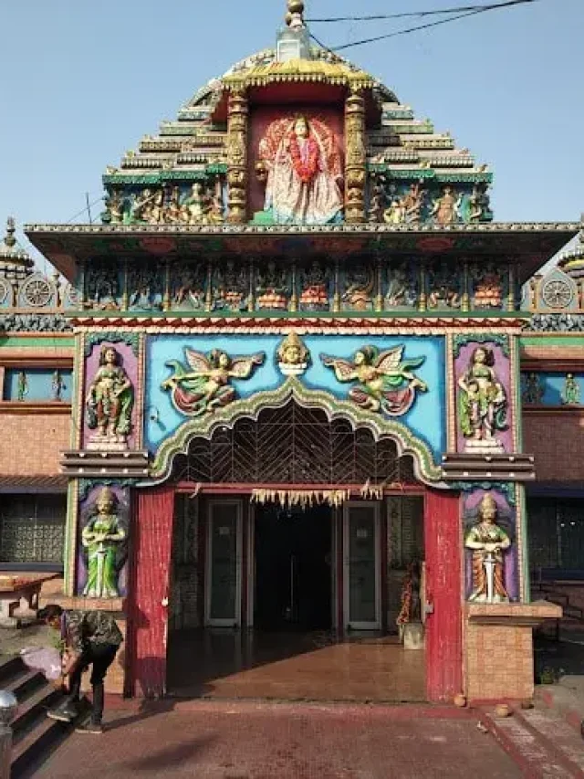 देश के किन मंदिरों में महिलाओं को नहीं मिलता प्रवेश, देख लीजिए लिस्ट