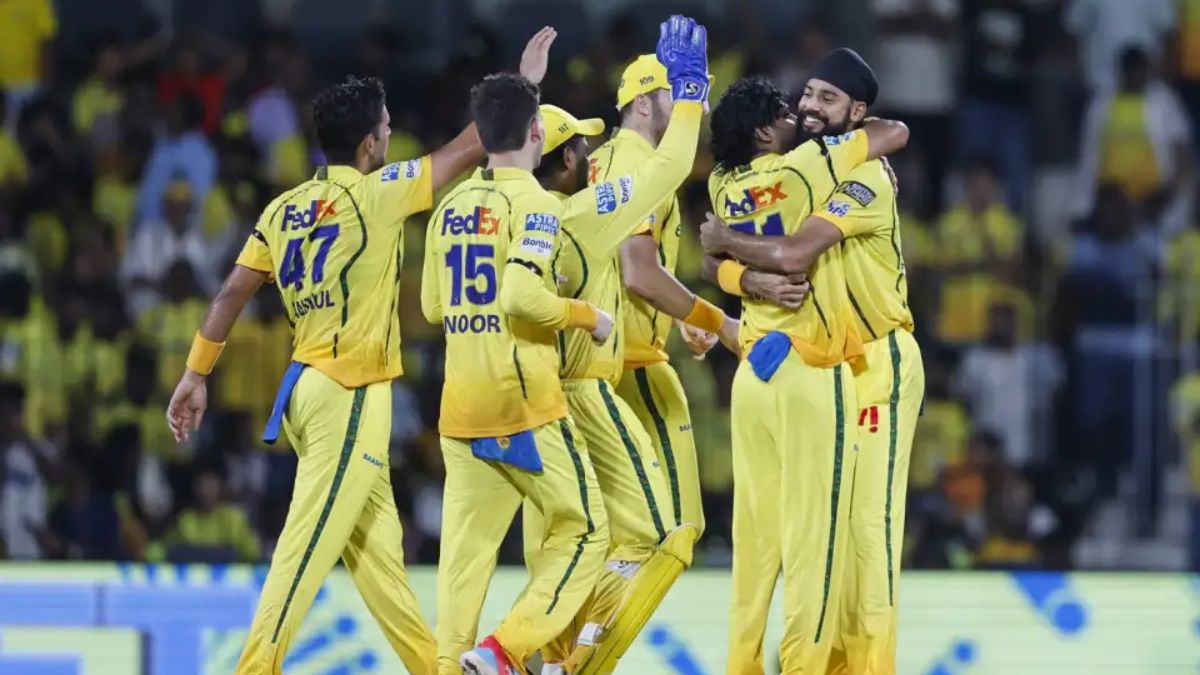 CSK vs KKR IPL 2026: चेन्नई की लगातार दूसरी जीत, कोलकाता को 32 रन से हराया, नूर अहमद ने झटके 3 विकेट