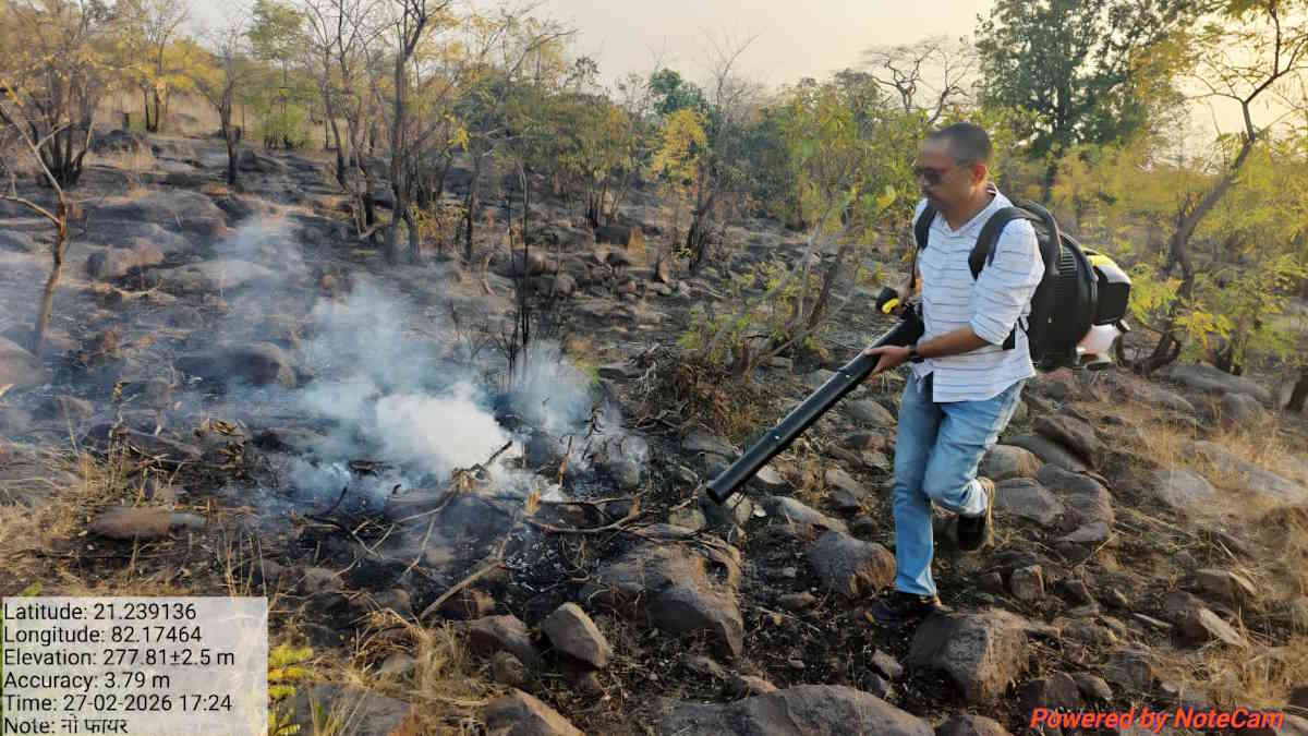 ‘फॉग मशीन मॉडल’ से जंगल सुरक्षित: डीएफओ ने खुद उतरे मैदान में, आगजनी की घटनाओं में आई 80 फीसदी की कमी