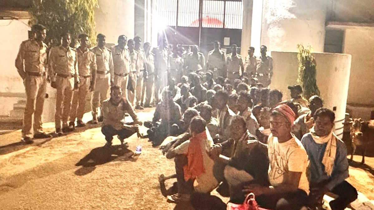 वन भूमि पर अतिक्रमण, वन विभाग ने 94 हेक्टेयर क्षेत्र किया कब्जा मुक्त, 52 लोगों को गिरफ्तार कर भेजा जेल…