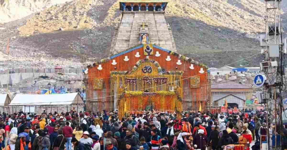 Char Dham Yatra 2026: देवभूमि में उमड़ी आस्था की भीड़, 2.38 लाख श्रद्धालुओं ने किए दर्शन