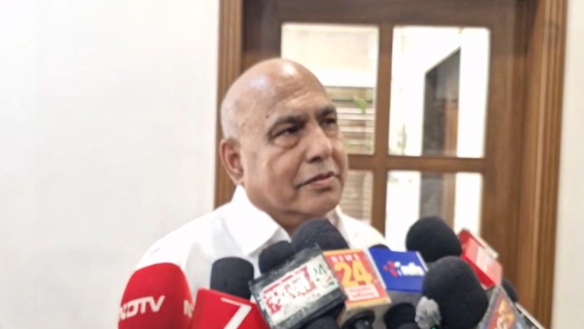 राजेंद्र भारती मामलाः कांग्रेस के आरोपों पर बीजेपी का पलटवार, बोली- जीतू के खिलाफ शासकीय कार्य में बाधा का केस हो दर्ज, दिग्गी के कार्यकाल में MLA ने किया था भ्रष्टाचार