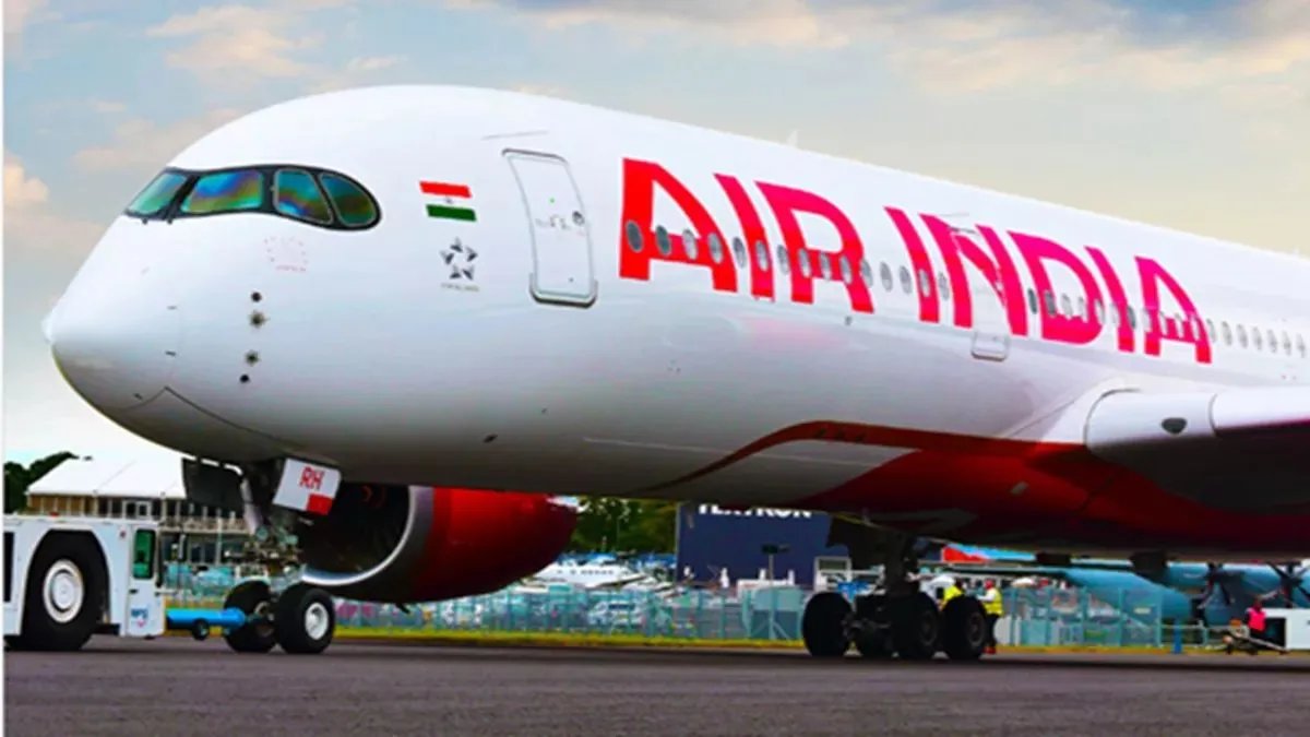 Air India Fuel Surcharge: महंगा होने जा रहा फ्लाइट्स का किराया, 8 अप्रैल से घरेलू यात्रा और 10 अप्रैल से अंतरराष्ट्रीय रूट्स पर लागू होगा