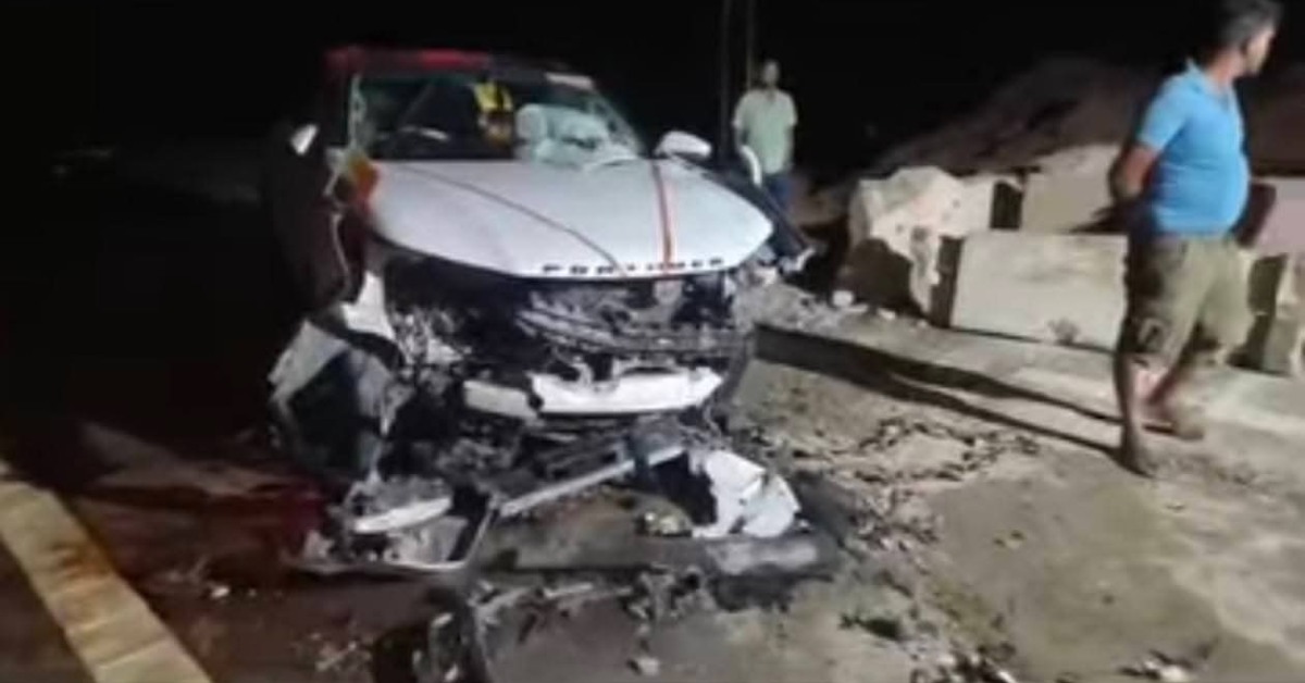 बाल बाल बचे : भाजपा विधायक राजीव कुमार सिंह का एक्सीडेंट, गंगा एक्सप्रेसवे पर बैरिकेड से टकराई कार, एयरबैग खुलने से बची जान