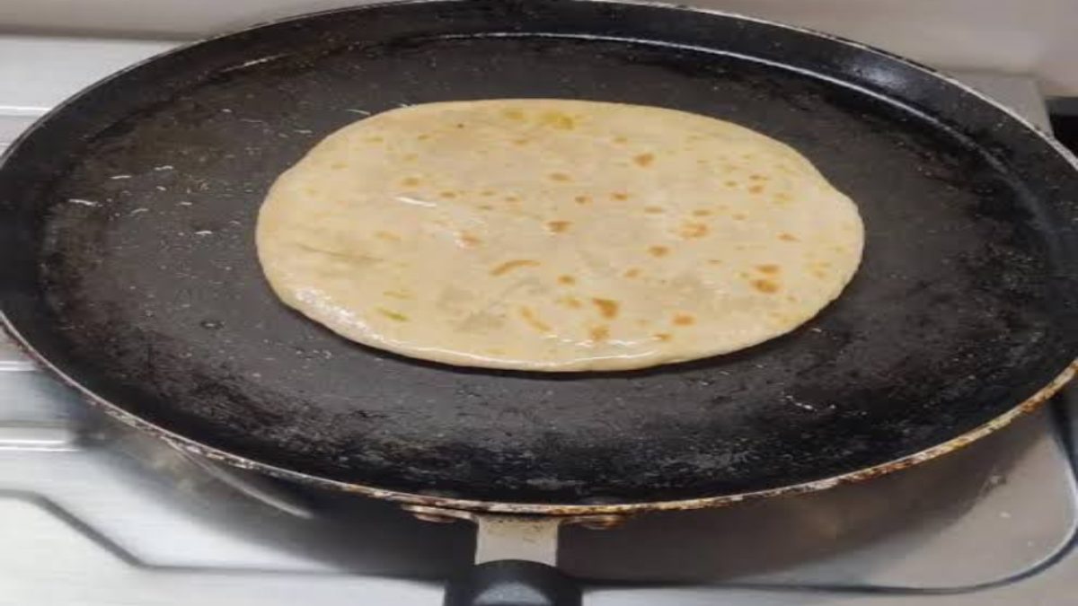 इन टिप्स को अपनाएंगे तो बनेगी परफेक्ट सत्तू की रोटी, यहां जाने बनाने का तरीका …