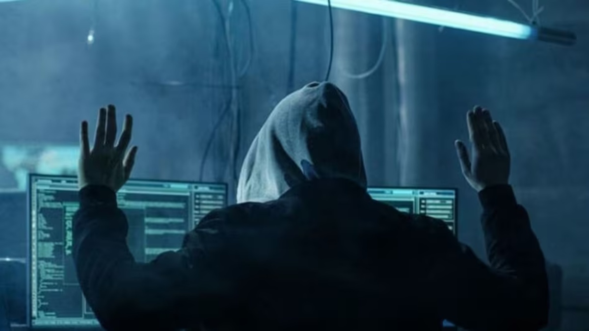 82 साल की बुजुर्ग महिला से 73 लाख की ठगी, डर दिखाकर किया डिजिटल अरेस्ट