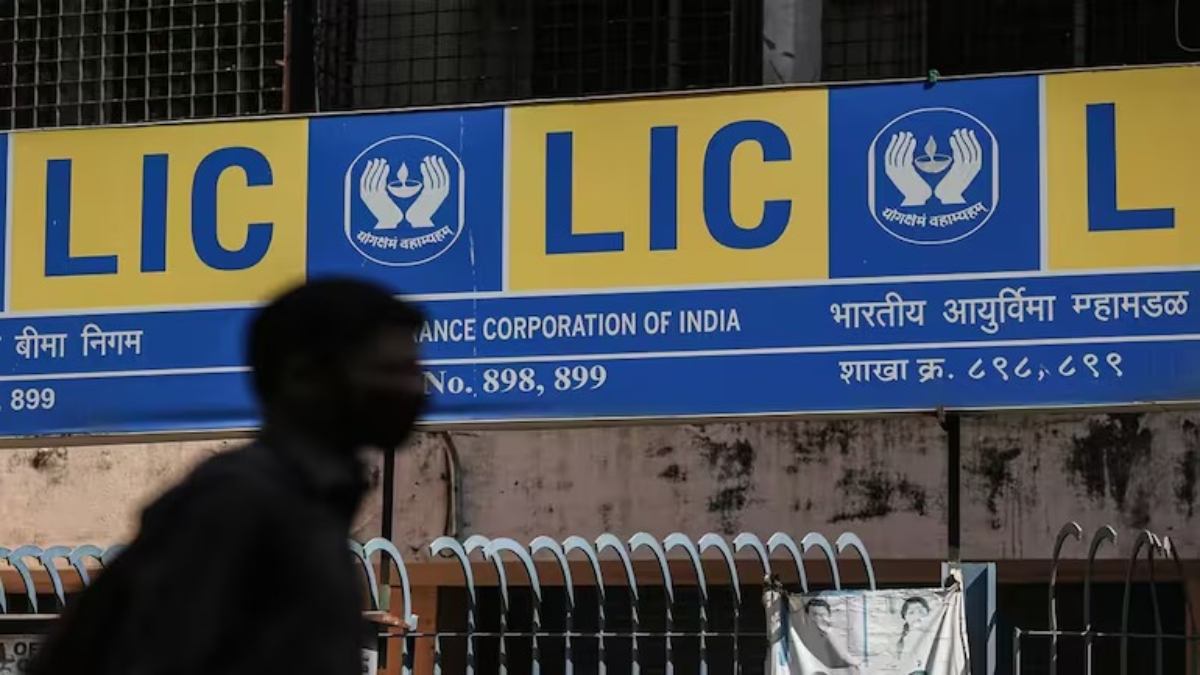 LIC Bonus Issue : लिस्टिंग के बाद से एलआईसी का बड़ा ऐलान, 1 पर 1 शेयर मिलेंगे फ्री …