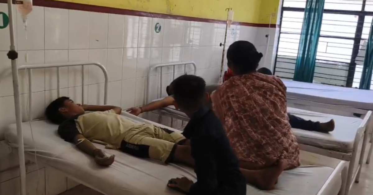 खाना बना ‘जहर’! तिलक समारोह में 3 दर्जन से अधिक लोग फूड प्वाइजनिंग का शिकार, मचा हड़कंप, 2 लोगों की…