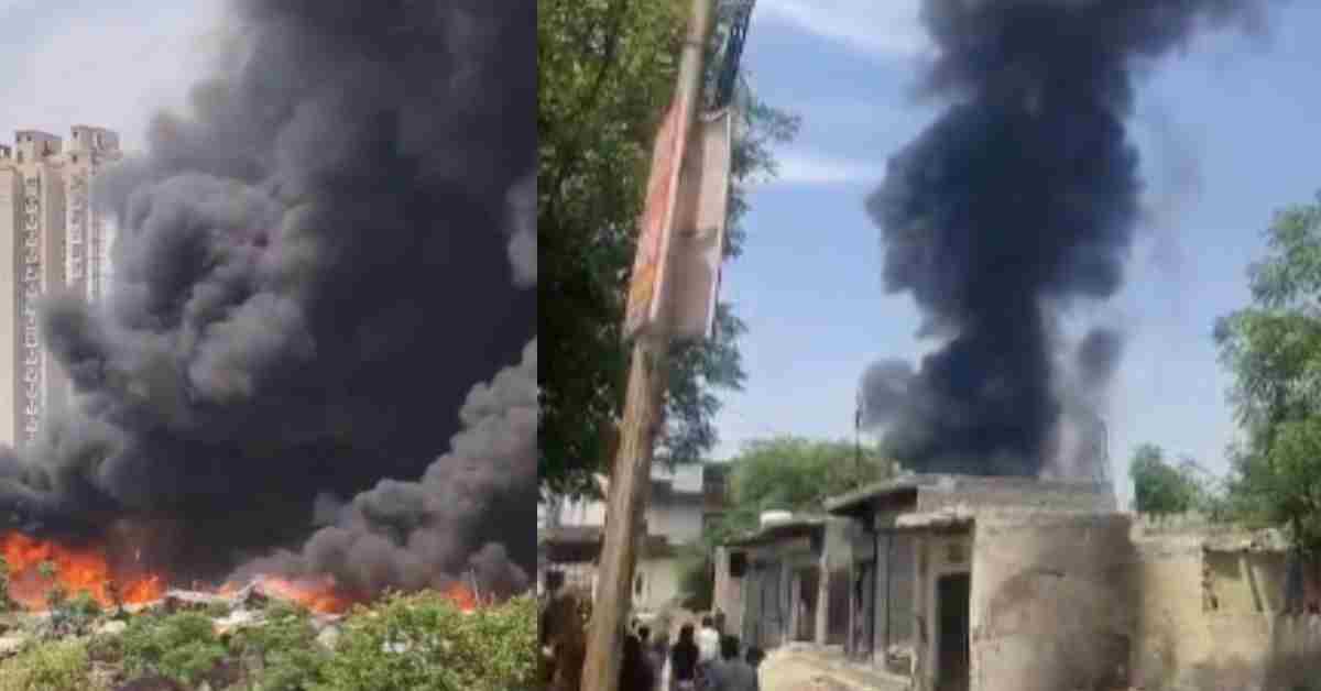 भीषण आग से दहला इंदिरापुरम, सैकड़ों झुग्गियां जलकर खाक, काले धुएं से भर गया आसमान