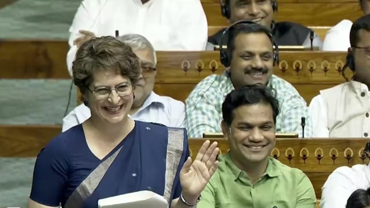 “चाणक्य” का नाम लेकर प्रियंका गांधी ने अमित शाह पर कसा ऐसा तंज, ठहाकों से गूंज उठा सदन, देखें VIDEO