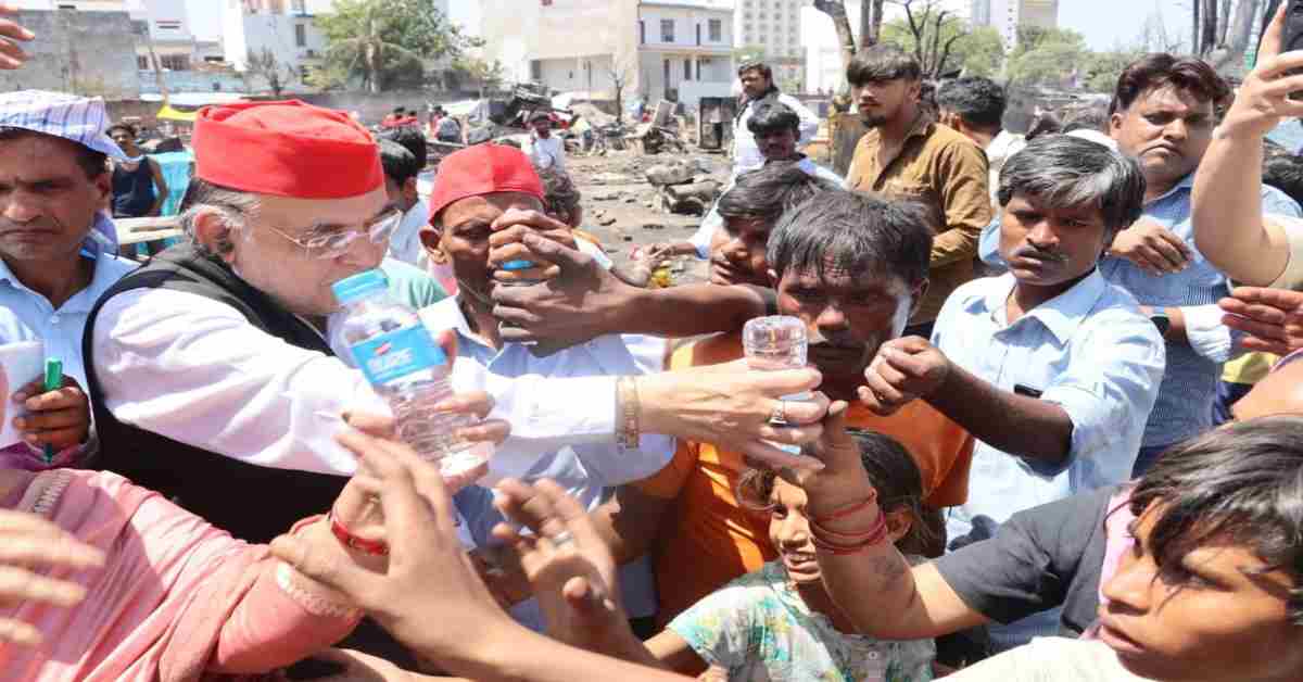 विकासनगर अग्निकांड पर सपा ने उठाए सवाल, कहा- यदि समय पर राहत कार्य शुरू होता तो सैकड़ों झोपड़ियां बचाई जा सकती थी