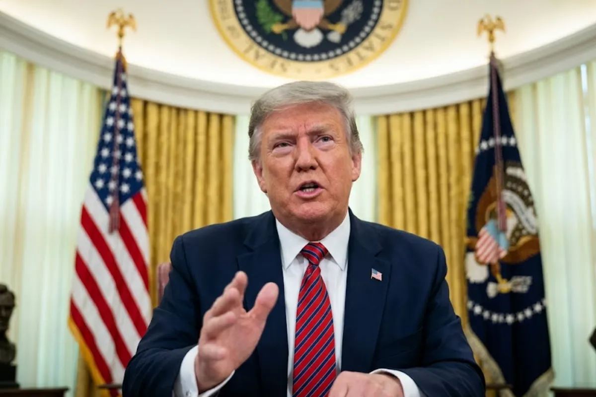 ‘ईरान हमें ब्लैकमेल नहीं कर सकता’; होर्मुज पर दोबारा प्रतिबंध को लेकर ट्रंप ने दी सख्त वार्निंग