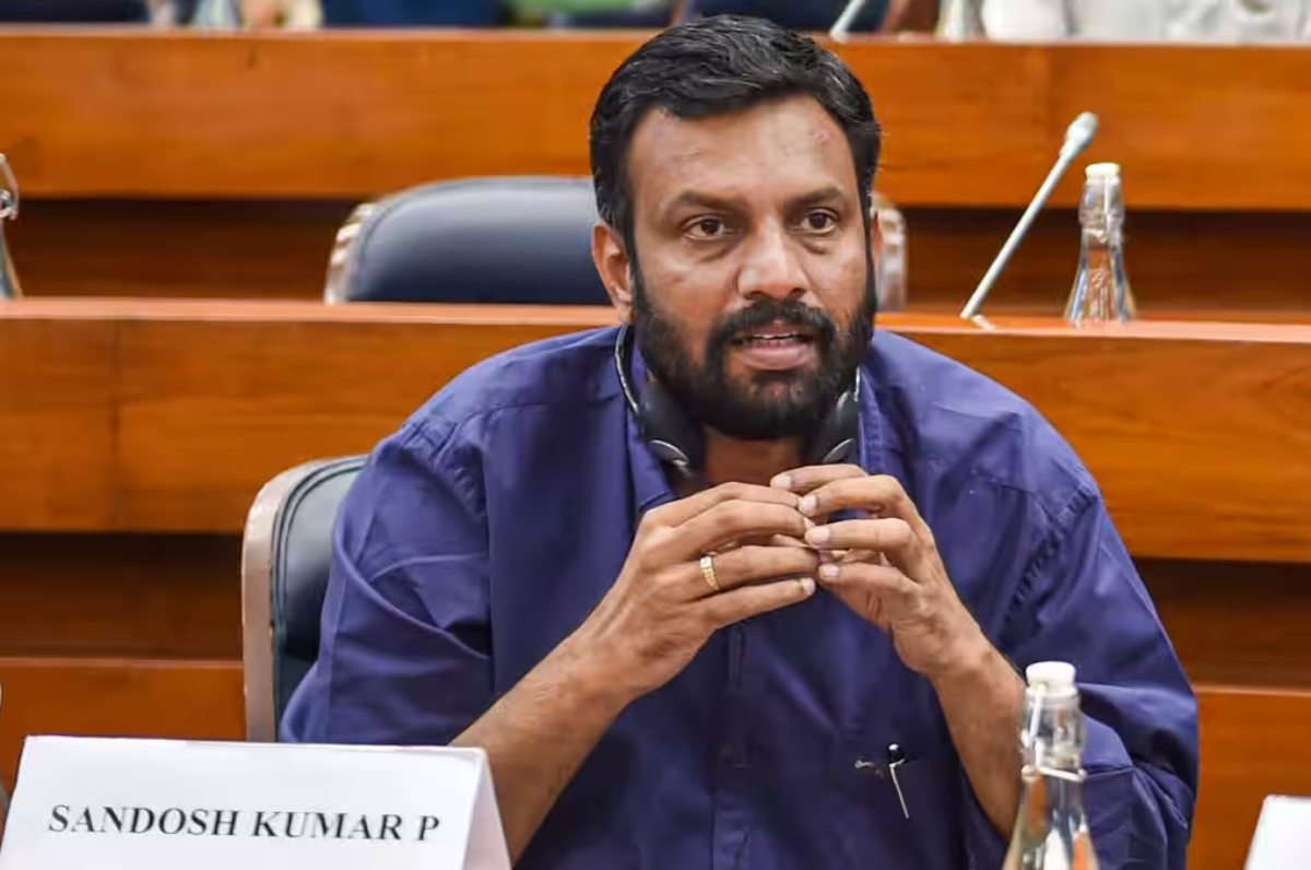 PM मोदी राष्ट्र संबोधन के नाम पर किए MCC का उल्लंघन- सांसद संदोष कुमार; CEC को चिट्ठी लिख शिकायत दर्ज कराई