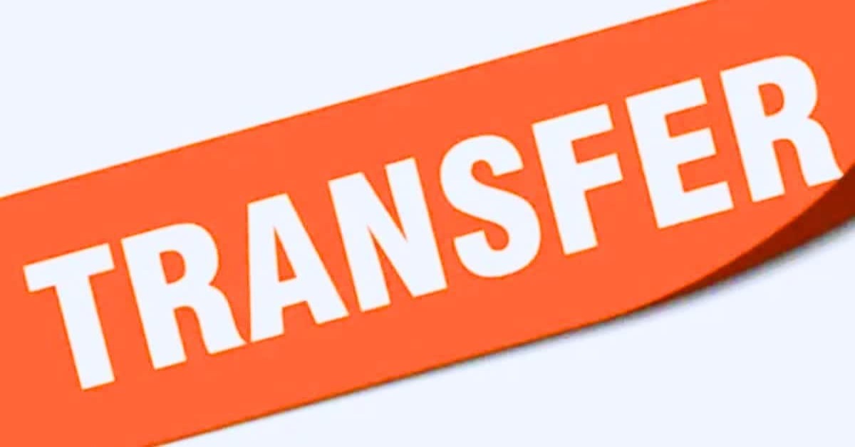 UP TRANSFER BREAKING : शासन ने की बड़ी प्रशासनिक सर्जरी, 10 जनपदों के DM बदले, 14 अफसरों को किया गया इधर से उधर