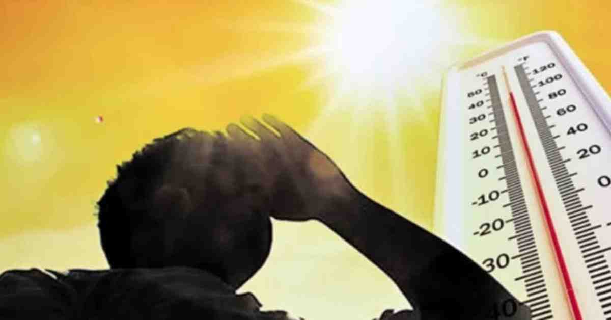 UP Weather Today: आसमान से बरस रही आग, कई जिलों में तापमान पहुंचा 45 पार, 26 जिलों में हीटवेव का ऑरेंज अलर्ट