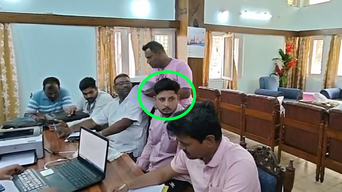 लोकायुक्त की कार्रवाईः लोक स्वास्थ्य यांत्रिकी विभाग का बाबू निकला घूसखोर, रिश्वत की पहली किस्त 14 हजार लेते गिरफ्तार