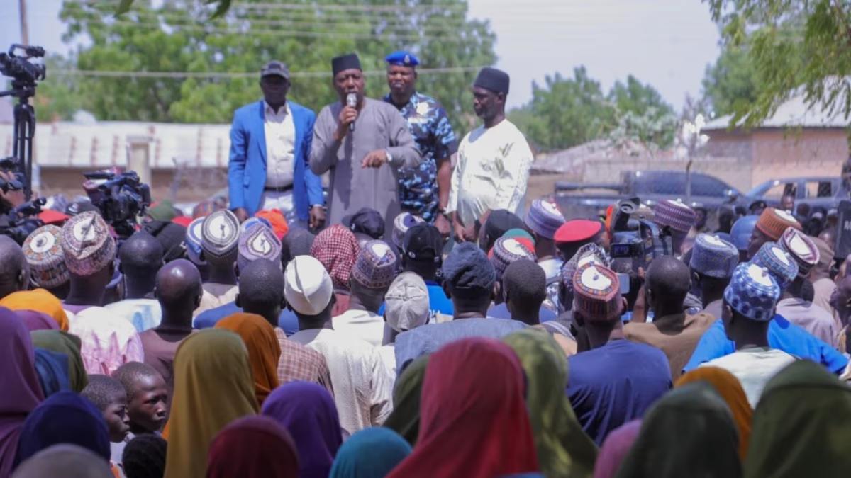 नाइजीरिया में उग्रवादियों का मौत का तांडव; इस्लामी आतंकवादियों ने 11 लोगों की हत्या की, कई घरों को फूंका