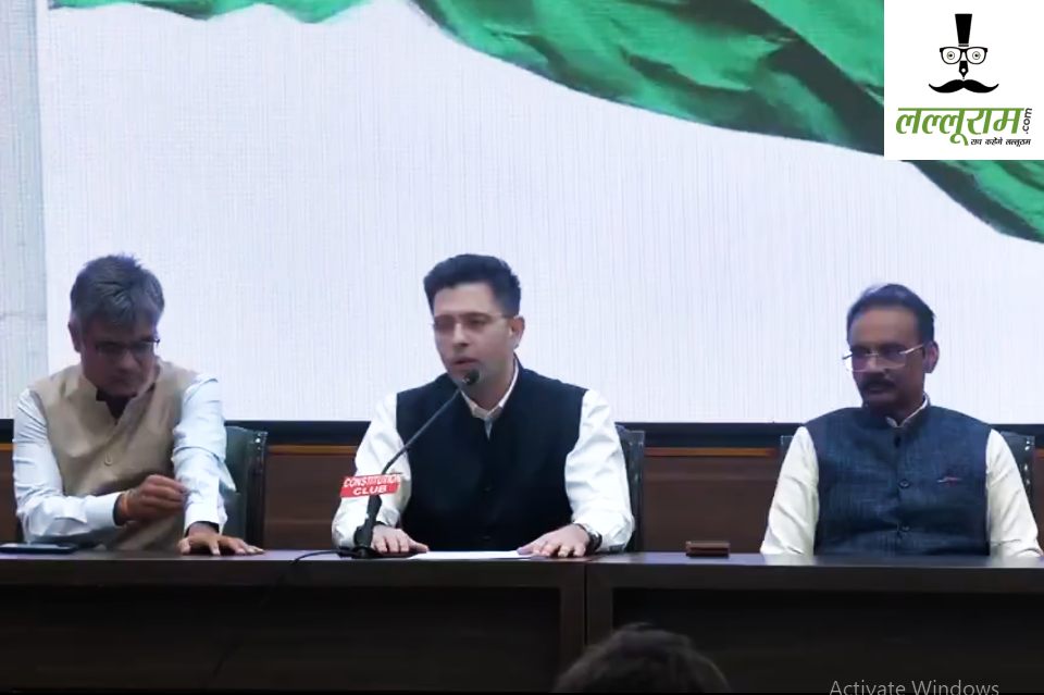 राघव चड्ढा समेत AAP के बागी सांसदों पर होगा एक्शन ! संजय सिंह बोले- दल बदल कानून के तहत कार्रवाई करने सभापति को लिखेंगे पत्र