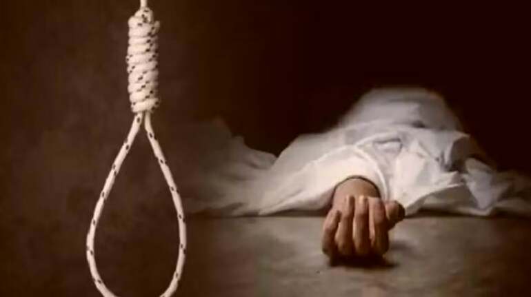 मौत का फंदाः घर में संदिग्ध परिस्थितियों में फांसी से लटकी मिली युवक की लाश, मौत की मिस्ट्री सुलझाने में जुटी खाकी