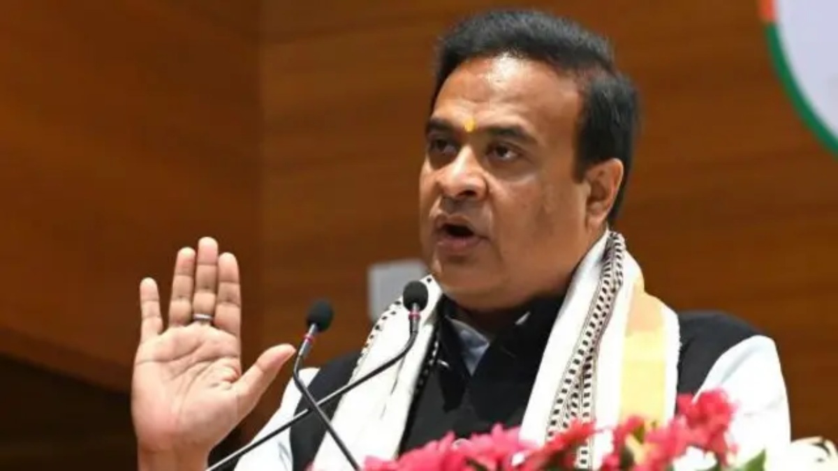CM हिमंत बिस्वा ने बाड़ लगाने पर TMC पर दिया बड़ा बयान, कहा- बांग्लादेशी घुसपैठिए जनसांख्यिकीय परिवर्तन ला रहे हैं, खतरा पैदा कर सकते राष्ट्र सुरक्षा में