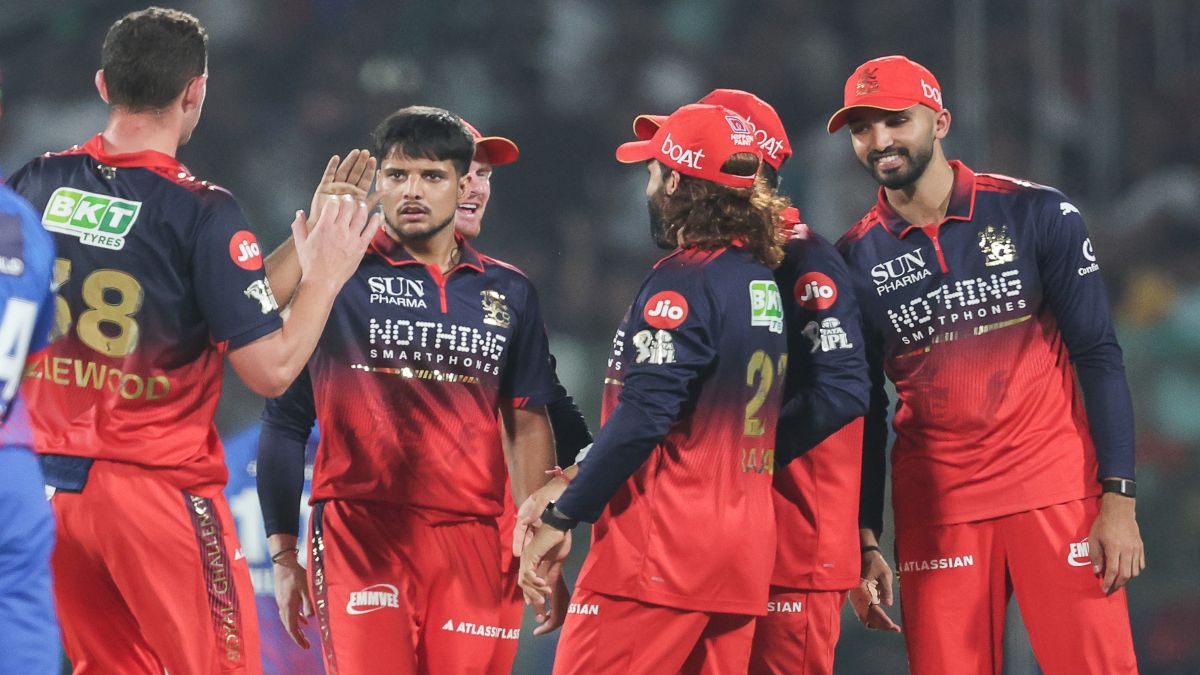 DC vs RCB IPL 2026: RCB की धमाकेदार जीत, एकतरफा मुकाबले में दिल्ली को 9 विकेट से रौंदा; 75 रन का लक्ष्य 6.3 ओवर में किया चेज