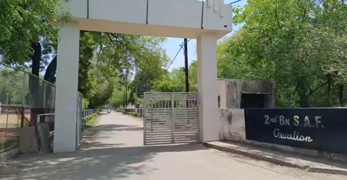 हादसा या खुदकुशी! बटालियन में ड्यूटी के दौरान गोली लगने से हेड कांस्टेबल की मौत, मौके पर पहुंचे आईजी