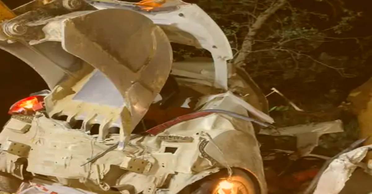 एक गलती और 3 जिंदगी खत्म..! बारात जाने के लिए कार से निकले 5 लोग, हुआ कुछ ऐसा कि तीन लोगों की थम गई सांसें