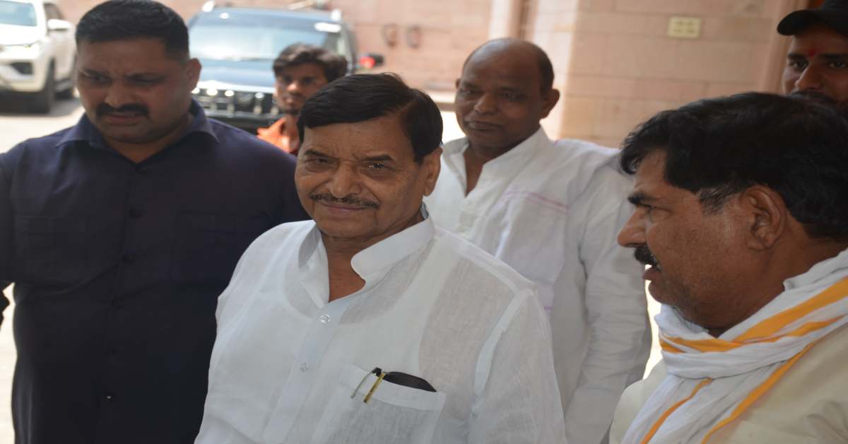 अब सपा लड़ेगी हक की लड़ाई..! शिक्षक सभा के नेता ने शिवपाल यादव को बताई शिक्षकों की समस्या, फिर सपा नेता ने जो कहा…