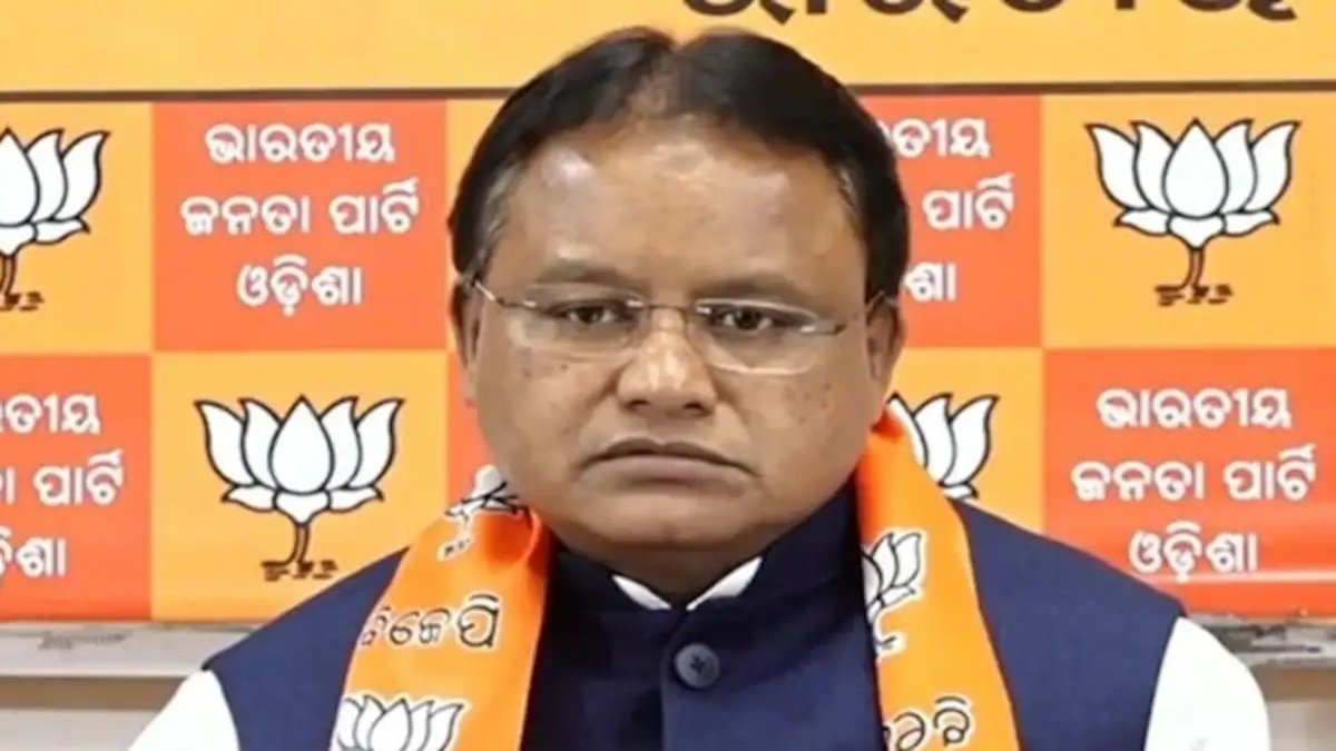 Odisha News : बैंक की लापरवाही पर भड़के मुख्यमंत्री मोहन माझी, मामले की होगी उच्च स्तरीय जांच …