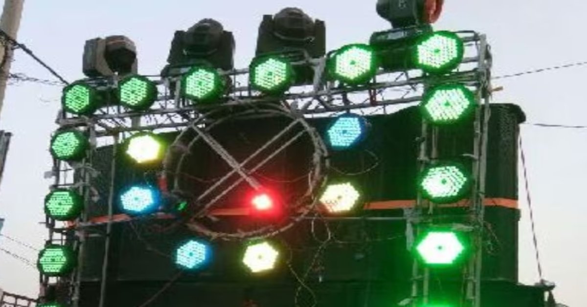 DJ की आवाज से 140 मौत : पोल्ट्री फार्म के पास से गुजरा डीजे, घटना से मचा हड़कंप