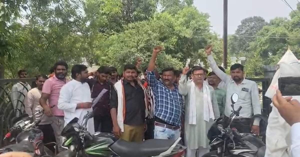 स्मार्ट मीटर बनी समस्या : दो महीने का बिल 8000, 8 घंटे बिजली भी गोल, करें तो करें क्या?