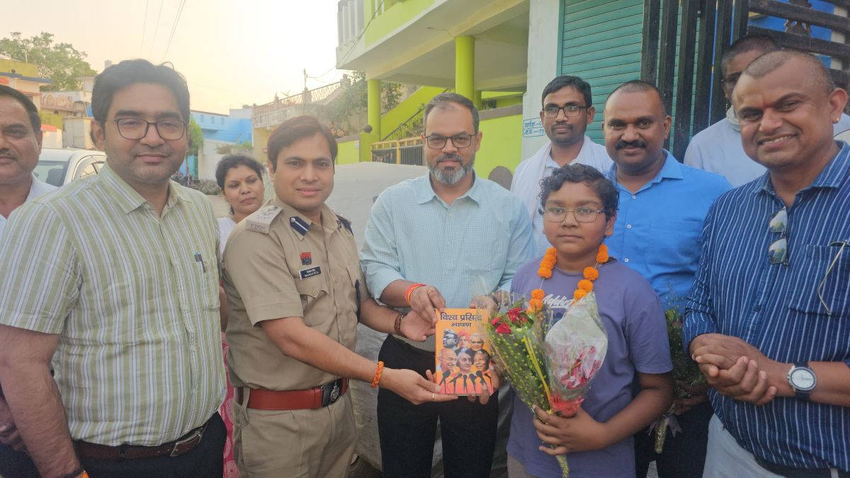 ‘मिशन 90 प्लस’ से इस जिले की तस्वीर बदली : 2020 के टॉपर्स के बाद इस बार शिक्षा गुणवत्ता में बड़ी छलांग, 10वीं में अंशुल शर्मा 99% के साथ प्रदेश टॉपर, नंदिता देवांगन दूसरे स्थान पर