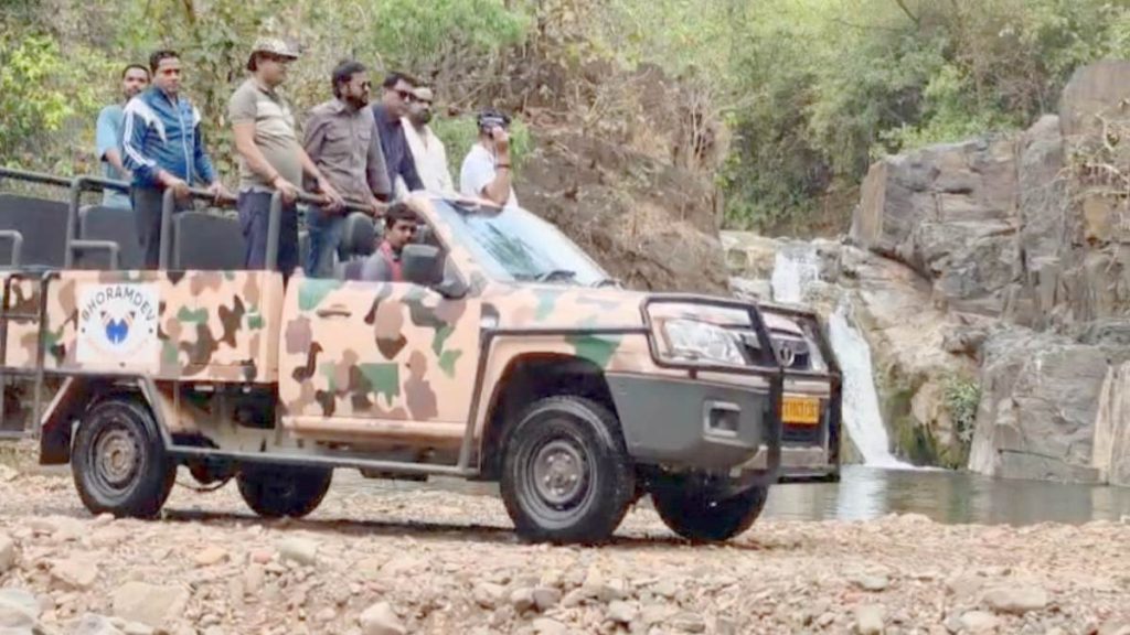 कवर्धा में जल्द शुरू होगी जंगल सफारी: 35 किमी का रोमांचक रूट तैयार, 22 बार नदी पार करने का अनुभव, जानिए इसकी खासियत…