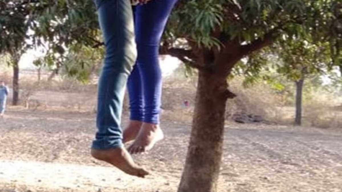 CG News : प्रेमी जोड़े ने खेत में लगाई फांसी, कल शाम से थे लापता