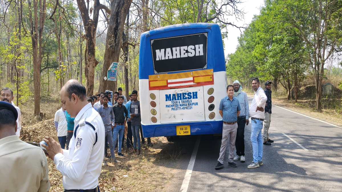 नियमों की अनदेखी पड़ा भारी : क्षमता से अधिक सवारी बैठाने और परमिट शर्तों का उल्लंघन करने पर 6 बसों के कटे चालान