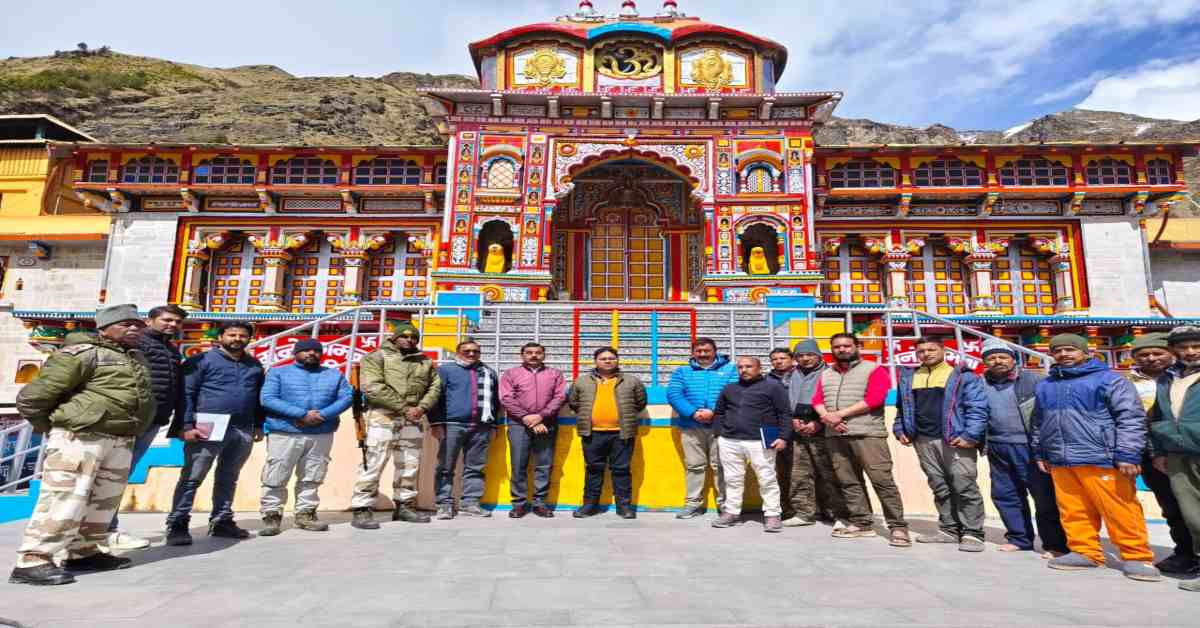 Char Dham Yatra 2026: 23 अप्रैल को खुलेंगे बद्रीनाथ धाम के कपाट, BKTC ने व्यवस्थाओं का किया स्थलीय निरीक्षण किया, कहा- निर्धारित समय में सारे काम पूरा करें
