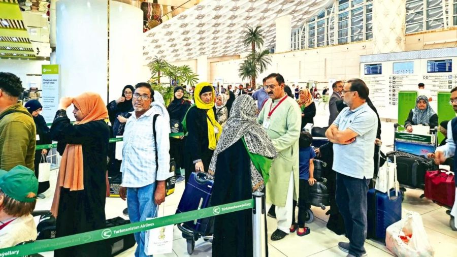 ‘तुरंत ईरान से निकले इंडियन..’ तेहरान में मौजूद भारतीय दूतावास ने जारी की सख्त एडवाइजरी