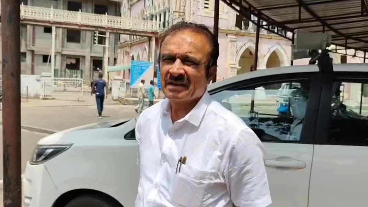 स्वास्थ्य विभाग में सवा करोड़ का घोटाला! फर्जी बिल बनाकर भुगतान करने के आरोप, स्टोर कीपर सस्पेंड, CMHO दफ्तर से हटाए गए 2 