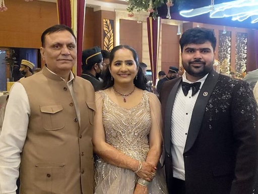 निर्दलीय विधायक के बेटे की भव्य सगाई! आशीर्वाद देने पहुंचे CM नायब सैनी, 15 एकड़ में सजा पंडाल