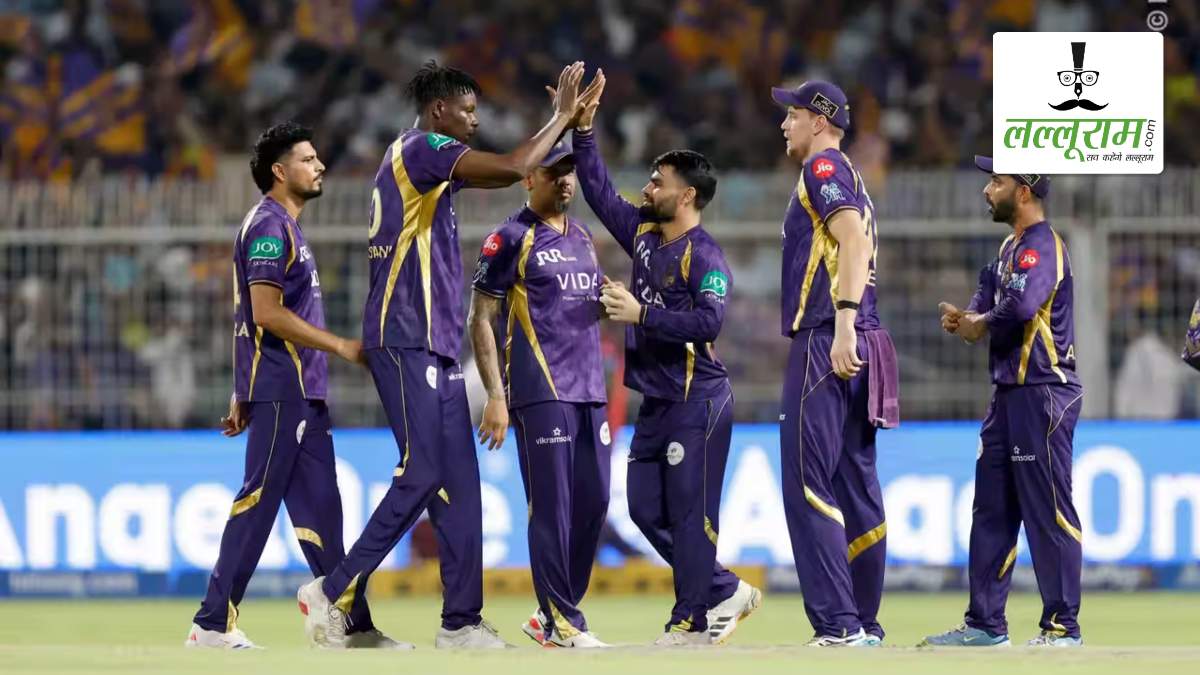 IPL 2026 के बीच KKR के स्टार गेंदबाज पर 2 साल का लगा बैन, इस बात की मिली सजा