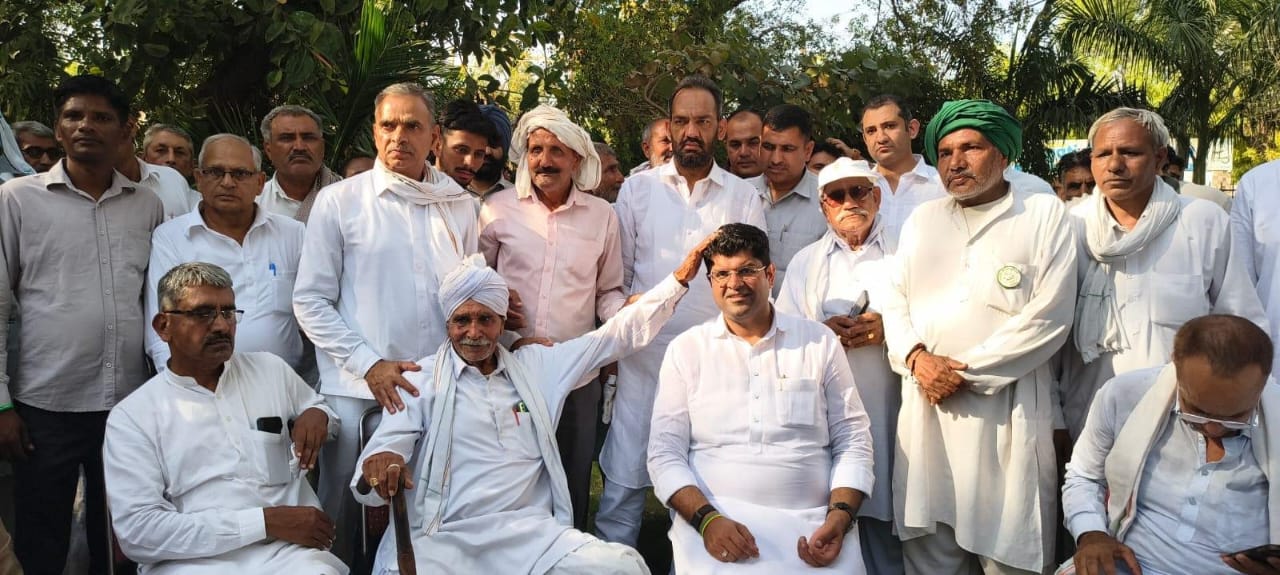 हिसार महापंचायत से साफ संकेत: JJP की ‘शक्ति परीक्षण’ में फीकी पकड़? भविष्य पर उठे बड़े सवाल