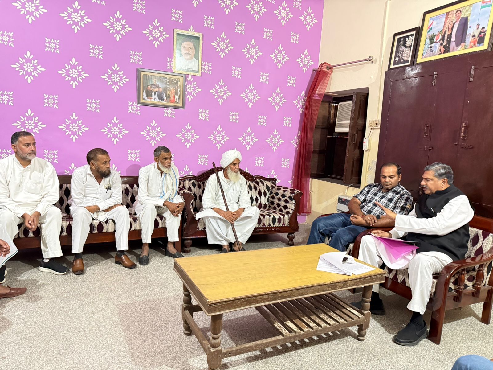 ज़ाकिर हुसैन और किसानों के बीच ‘मुलाक़ात’ पर सस्पेंस, BJP नेता ने कहा- “फैलाया जा रहा भ्रामक प्रचार”