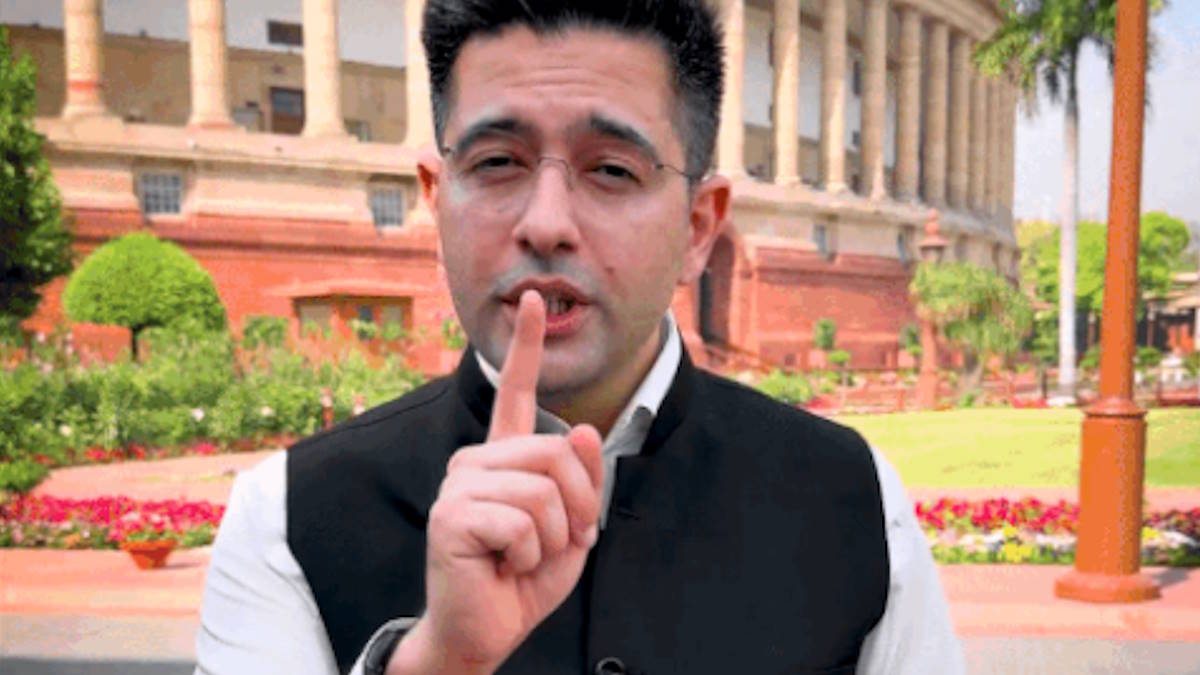 सांसद राघव चड्ढा ने डिप्टी लीडर पद से हटाए जाने के बाद आम आदमी पार्टी के खिलाफ खोला मोर्चा, कहीं यह बड़ी बात…