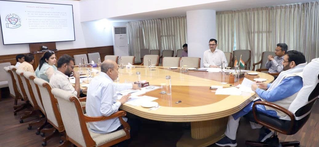 ESI घोटाले पर बड़ा एक्शन: 6 निजी अस्पताल डी-पैनल, 3 कर्मचारी सस्पेंड