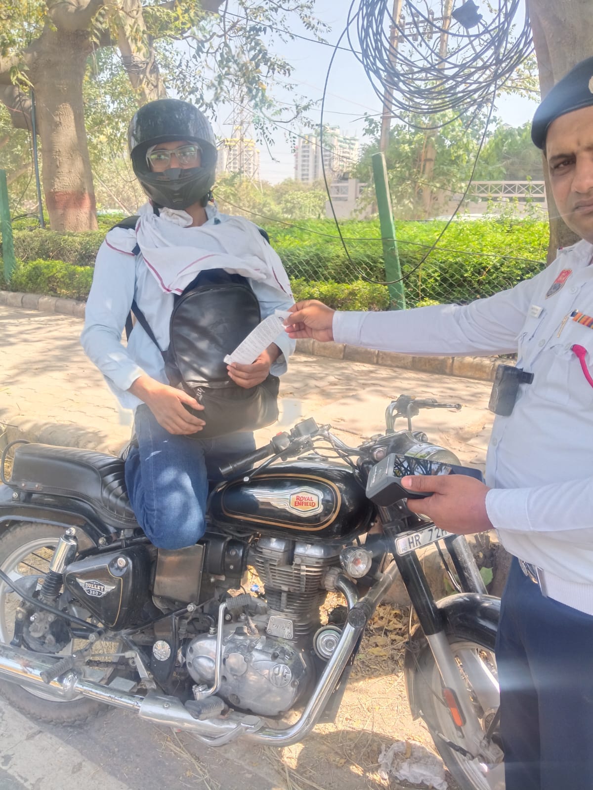 ,#ChallanNahiSalamMilega अभियान : एक हफ्ते में 25 हजार चालान, गुरुग्राम में ट्रैफिक नियम तोड़ने वालों पर सख्ती