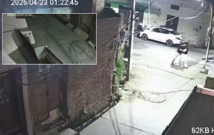 यमुनानगर में खूनी संघर्ष: पिता-पुत्र को लहूलुहान कर 8 गाड़ियों के तोड़े शीशे, जानें पूरा मामला